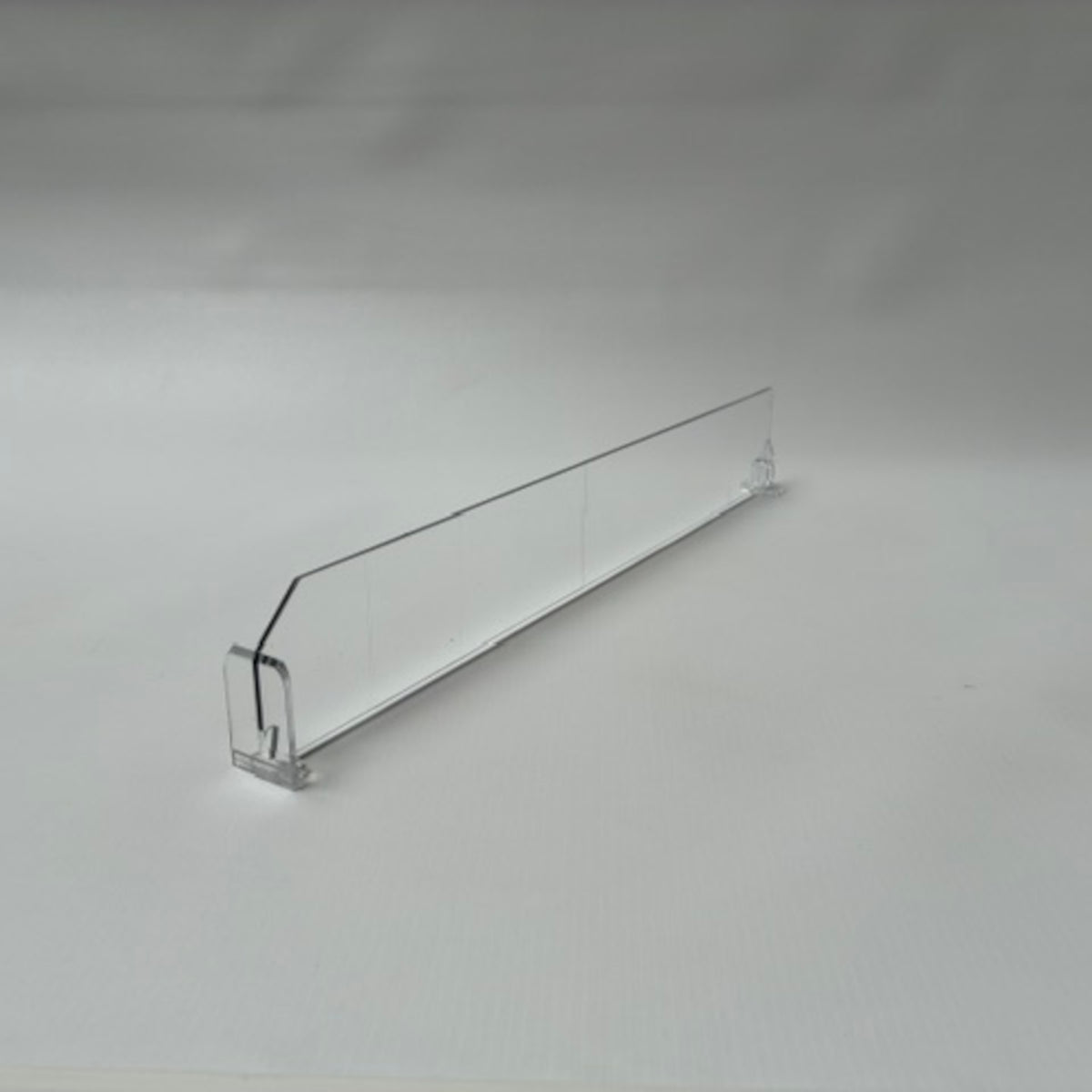 Regal-Abteiler 60/120 mm mit 40/60/80-mm-T-Front