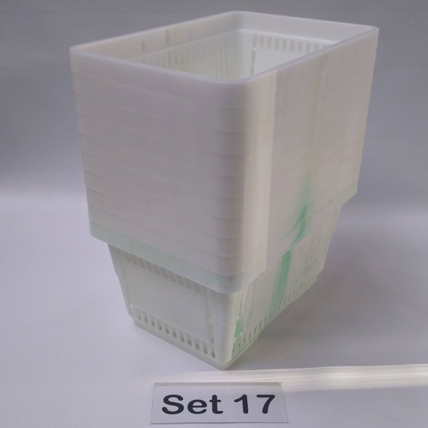 Verschiedene Sets, 10 x Einkaufskorb 22 Liter, Mehrfarbig, Kunststoff, Einzelgriff (Doppelgriff nach Wahl), stapelbar